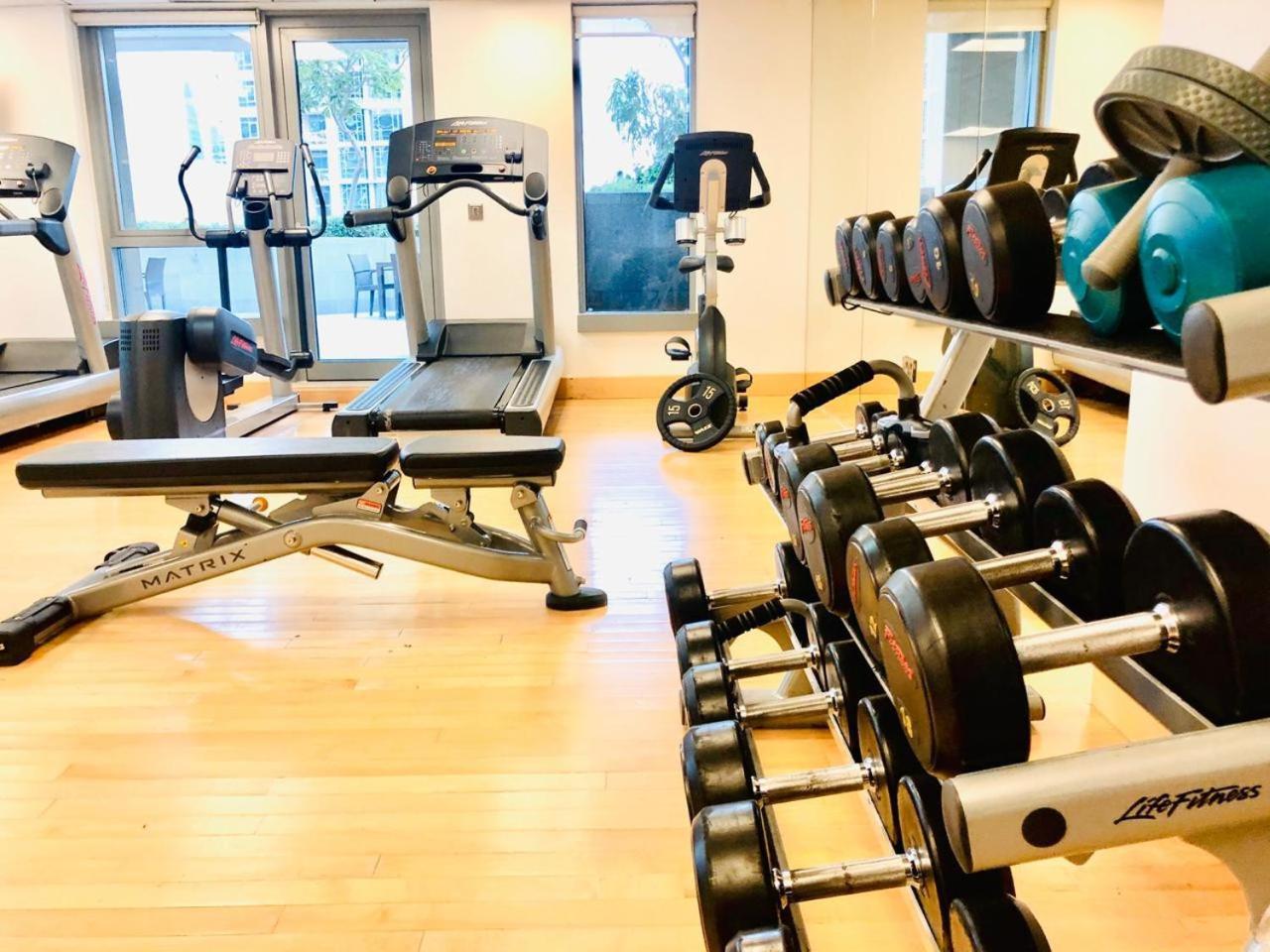Luxury 2Br Downtown Apt With Burj Khalifa Views دبي المظهر الخارجي الصورة
